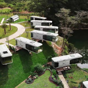 Transform Your Mobile Home Bedroom: Where Comfort Meets Freedom